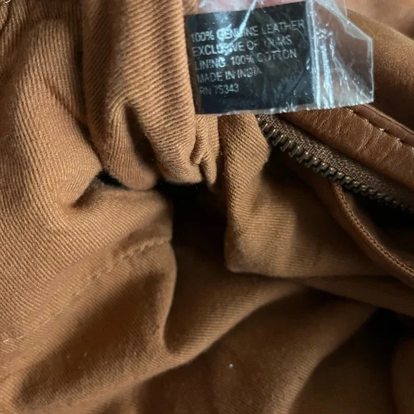 100% genuine leather hobo shoulder bag. - Picture 3 of 10